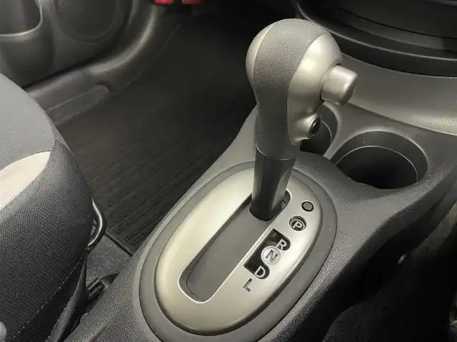 日産 ノート X FOUR 道央・札幌 2019(平31)年 5.1万km ブリリアントホワイトパール ・4WD/・エマージェンシーブレーキ/・レーンキープアシスト/・純正メモリ/・フルセグ/・Bluetooth/・CD・DVD/・AM/FM/・バックカメラ/・ETC/・コーナーセンサー/・前後ドライブレコーダー/・スマートキー/・プッシュスタート/・オートライト/・オートエアコン/・横滑り防止装置/・電格ミラー