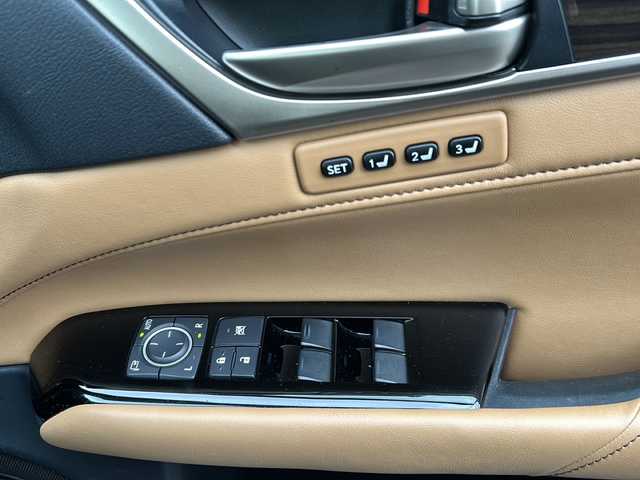 レクサス ＧＳ 250 バージョンL 兵庫県 2012(平24)年 9.6万km スターライトブラックガラスフレーク 保証書・取説・有/ワンオーナー/純正HDDナビ・FM・AM・CD・DVD・BT・TV(ワンセグ)/バックカメラ/ビルトインETC/定速走行式クルーズコントロール/パドルシフト/全席シートヒーター/前席パワーシート/前席シートクーラー/ステアリングヒーター/AFS(アダプティブ・フロントライティング・システム)/クリアランスソナー/電動パーキングブレーキ/レザーシート/マイコンプリセットポジションシステム/プッシュスタート/横滑り防止装置/電格ミラー/スマートキー×１