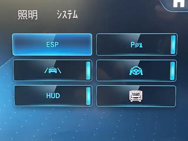 メルセデス・ベンツ ＣＬＡ２００ｄ 群馬県 2021(令3)年 2.4万km マウンテングレー レザーＥＸＣ＆アドバンスド＆ナビＰＫＧ　/パノラミックスライディングルーフ　/白レザー　/全周囲カメラ　/フルセグ　/純正ドラレコ　/シートヒーター　/スマートキー２本　/純正１８インチＡＷ　/駐車支援　/純正マット