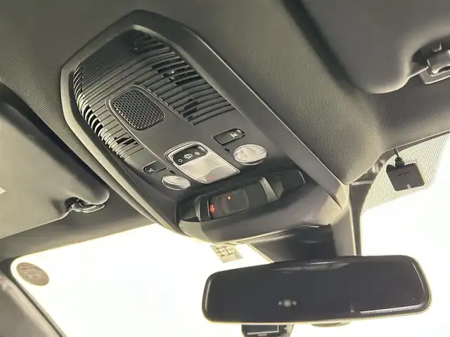 プジョー ５００８ GT ブルーHDi 福岡県 2019(令1)年 6.4万km BLANC NACRE 黒半革　/ＡＣＣ／ＢＳＭ　/ＡｐｐｌｅＣａｒＰｌａｙ　/純正ディスプレイオーディオ　/Ｂｌｕｅｔｏｏｔｈ　/Ｂカメラ／Ｓカメラ　/パドルシフト　/スマートキー　/フットトランクオープナー　/純正１８インチＡＷ