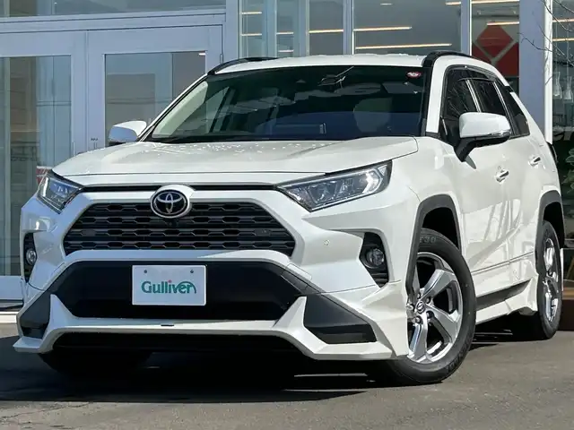 トヨタ ＲＡＶ４ G 道央・札幌 2020(令2)年 4.4万km ホワイトパールクリスタルシャイン ・４WD/・衝突軽減ブレーキ/・レザーシート/・純正9インチディスプレイオーディオ/　BT＆USB＆ラジオ/・全方位カメラ/・バックカメラ/・D席パワーシート/・シートヒーター/・TRDエアロ/・コーナーセンサー/・レーンキープアシスト/・レーダークルーズコントロール/・パワーバックドア/・オートエアコン/・オートライト/・オートリトラミラー/・MT付きAT/・ETC/・プッシュスタート/・スマートキー/・ステアリングヒーター/・ブラインドスポットモニター/・前後ドライブレコーダー/・LEDヘッドライト/・純正フロアマット/・ドアバイザー/・ウィンカーミラー/・フォグライト/・オートハイビーム/・純正18インチＡＷ