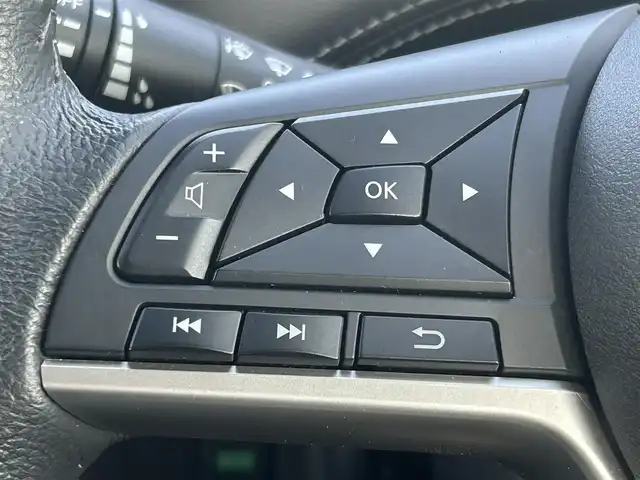 日産 セレナ ハイウェイスターVセレクションⅡ 福島県 2018(平30)年 2.3万km ブリリアントホワイトパール プロパイロット/純正ナビゲーション/型番：MM317D-W/【CD/DVD/SD/BT/TV】/アラウンドビューモニター/ドライブレコーダー/ETC/フリップダウンモニター/型番：RSA10S-L/両側パワースライドドア/ハンズフリーオートスライドドア/LEDオートライト/シートバックテーブル/リアドアサンシェード/社外フロアマット/純正ドアバイザー