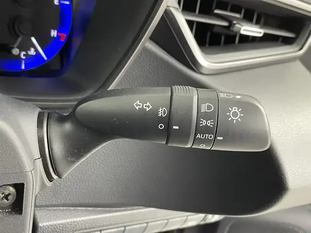 トヨタ カローラツーリング ダブルバイビー 埼玉県 2020(令2)年 3.8万km ブラックマイカ 純正ディスプレイオーディオ/(Bluetooth/USB/AM/FM)/地デジフルセグ/バックカメラ/前後ドライブレコーダー/ETC/アダプティブクルーズコントロール/車線逸脱警報/衝突軽減ブレーキ/ブラインドスポットモニター/オートマチックハイビーム/スポーツモード/電子パーキングシステム/ブレーキホールド/ステアリングリモコン/フロントフォグランプ/純正フロアマット/純正ドアバイザー/純正17インチアルミホイール