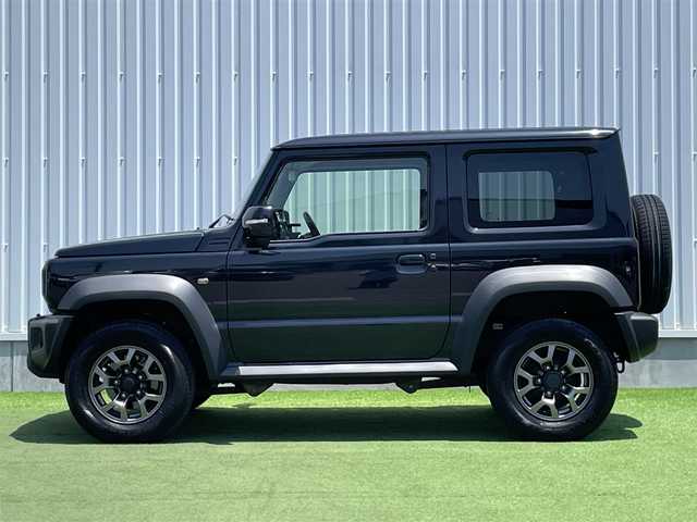 スズキ ジムニー シエラ JC 香川県 2020(令2)年 5.7万km ブルーイッシュブラックパール3 登録時走行距離：56350km/カロッツェリア8型ナビ/　CD DVD BT フルセグTV/バックカメラ/衝突被害軽減装置/レーンキープアシスト/クルーズコントロール/ダウンヒルアシスト/LEDヘッドライト/オートライト/フォグランプ/ヘッドライトウォッシャー/電動格納ウィンカーミラー/ヒーテッドドアミラー/横滑り防止装置/ドライブレコーダー/ビルトインETC/シートヒーター/革巻きステアリング/ステアリングスイッチ/プッシュスタート/スマートキー/スペアキー
