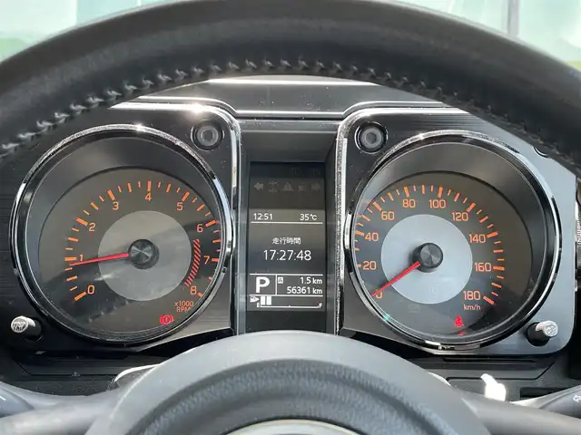スズキ ジムニー シエラ JC 香川県 2020(令2)年 5.7万km ブルーイッシュブラックパール3 登録時走行距離：56350km/カロッツェリア8型ナビ/　CD DVD BT フルセグTV/バックカメラ/衝突被害軽減装置/レーンキープアシスト/クルーズコントロール/ダウンヒルアシスト/LEDヘッドライト/オートライト/フォグランプ/ヘッドライトウォッシャー/電動格納ウィンカーミラー/ヒーテッドドアミラー/横滑り防止装置/ドライブレコーダー/ビルトインETC/シートヒーター/革巻きステアリング/ステアリングスイッチ/プッシュスタート/スマートキー/スペアキー