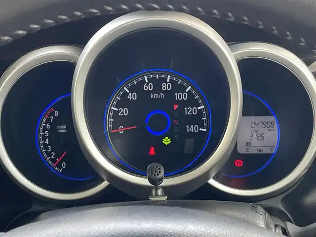 ホンダ Ｎ ＢＯＸ カスタム G ターボ Lパッケージ 岡山県 2016(平28)年 4.8万km プレミアムホワイトパールⅡ 登録時走行距離47908km/社外８インチメモリナビ/(AM/FM/DISC/TV/BT)/衝突被害軽減システム/両側パワースライドドア/アイドリングストップ/バックカメラ/ドライブレコーダー/ビルトインETC/パドルシフト/クルーズコントロール/スペアキー×1/スマートキー/プッシュスタート/純正15インチアルミホイール