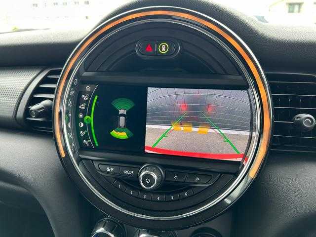 ＭＩＮＩ ミニ クーパー D 埼玉県 2021(令3)年 4.9万km ソラリスオレンジ 純正HDDナビ/(Bluetooth/USB)/バックカメラ/シートヒーター/コンフォートアクセス/ＰＤＣ/ＬＥＤヘッドライト/ＥＴＣ/オートライト/アイドリングストップ