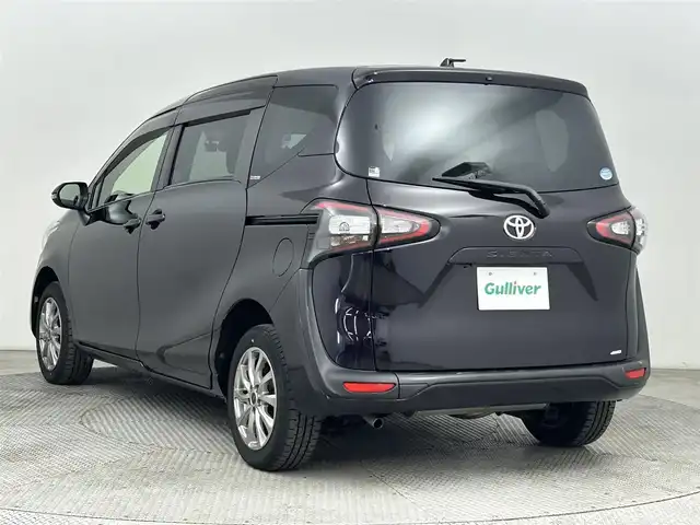 トヨタ シエンタ G クエロ 道央・札幌 2018(平30)年 4.9万km クールボルドーガラスフレーク ・４WD/・寒冷地仕様/・社外SDナビ/　CD/DVD/SD/BT/フルセグ/・バックカメラ/・ETC/・プリクラッシュセーフティ/・レーンキープアシスト/・オートハイビーム/・前席シートヒーター/・両側パワースライドドア/・LEDヘッドライト/・フォグライト/・オートライト/・純正フロアマット/・ドアバイザー