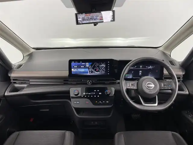 日産 セレナ e－パワー ハイウェイスター V 大分県 2023(令5)年 4.1万km プリズムホワイト メーカーOPナビ（12.3インチ）/TV/Bluetooth/アラウンドビューモニター/両側パワースライドドア/フリップダウンモニター/プロパイロット/デジタルインナーミラー/レーダークルーズ/電動パーキングブレーキ/LEDヘッドライト/フロアマット/プッシュスタート/BSM/ETC