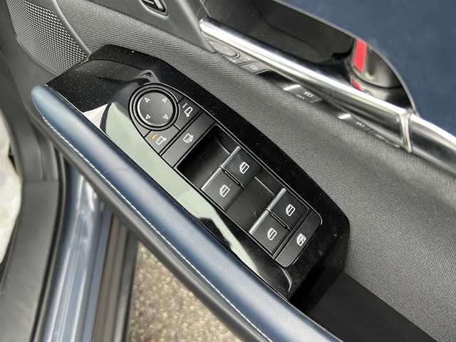 マツダ ＣＸ－３０ 20S プロアクティブツーリングセレ 富山県 2021(令3)年 1.2万km ポリメタルグレーM 禁煙車/純正ＳＤディスプレイオーディオナビ/バックカメラ/フルセグＴＶ/レーダークルーズコントロール/レーンキープアシスト/衝突軽減ブレーキ/コーナーセンサー/電動リアゲート/アイドリングストップ/MTモード付AT/純正アルミホイール/社外フロアマット/ドライブレコーダー/ＥＴＣ/スマートキー/スペアキー