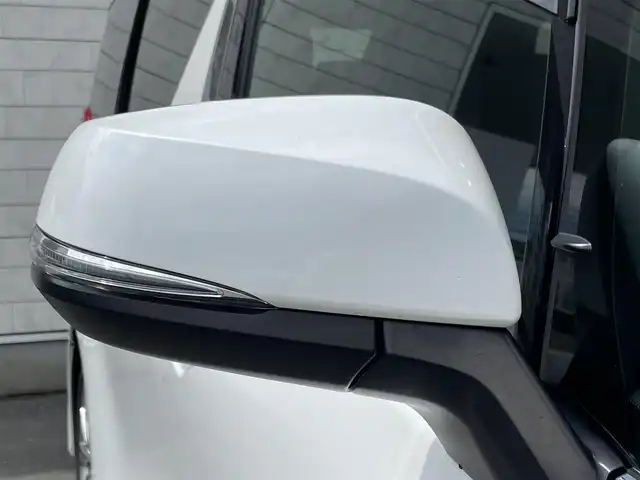 トヨタ アルファード S タイプゴールドⅡ 福岡県 2021(令3)年 1.8万km ホワイトパールクリスタルシャイン 純正10.5型SDナビダブルサンルーフ三眼LEDヘッドライトシーケンシャルウィンカートヨタセーフティセンスコーナーセンサーブラインドスポットモニターレーダークルコン電動リアゲート両側パワスラETCオットマン100V電源バックモニター純正18インチアルミホイール純正フロアマット