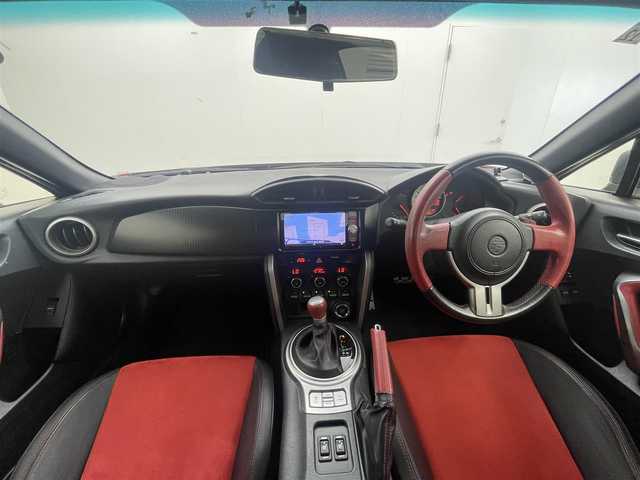 トヨタ ８６ GT 茨城県 2012(平24)年 12.6万km ライトニングレッド 社外ナビ/バックカメラ/フルセグ/ETC/シートヒーター/純正17インチAW/スマートキー/プッシュスタート