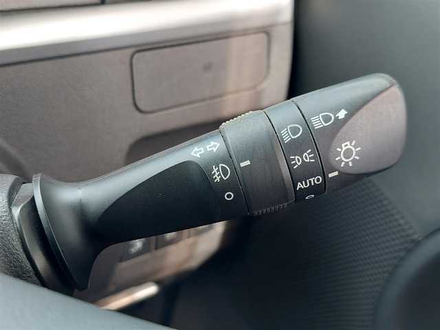 ダイハツ タント カスタム X トップED SAⅡ 茨城県 2015(平27)年 6.6万km パールホワイトⅢ (株)IDOMが運営する【じしゃロン水戸店】の自社ローン専用車両になりますこちらは現金またはオートローンご利用時の価格です。自社ローンご希望の方は別途その旨お申付け下さい/純正ナビ/バックカメラ/純正アルミホイール/オートライト/片側パワースライドドア/ETC/プッシュスタート/ドアバイザー/新車保証書/取扱説明書