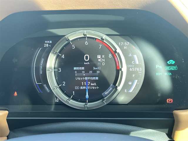 レクサス ＬＣ 500h Sパッケージ 愛知県 2017(平29)年 6.6万km グラファイトブラックガラスフレーク ”マークレビンソン”リファレンスサラウンドサウンドシステム/カーボンルーフ/格納式アクティブリヤウィング/アンビエントイルミネーション/アルカンターラシート/TFT液晶式メーター/カラーヘッドアップディスプレイ/ディスプレイオーディオ（コネクッティッドナビ対応）/ETC2.0/バックカメラ/フルセグTV/CD/DVD/Blu-ray再生/ミュージックサーバー（SD録音）/Bluetooth/USB/AUX接続/パワーシート（D/N）/オートスライドアウェイ&リターンメモリー機能（D）/ワンタッチウォークインシート/シートヒーター（D/N）/シートベンチレーション（D/N）/純正フロアマット/純正21インチアルミホイール/LEDヘッドライト/オートマチックハイビーム/コーナーセンサー/横滑り防止装置/レーンキープアシスト/ブラインドスポットモニター/電動パーキングブレーキ/ブレーキホールド/純正ドライブレコーダー（前）/レーダークルーズコントロール/パドルシフト/プリクラッシュセーフティシステム