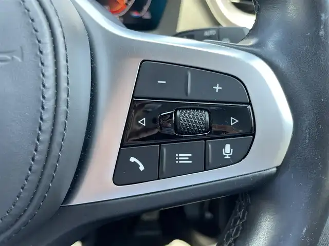 ＢＭＷ １１８ｄ Mスポーツ 福島県 2022(令4)年 4.2万km アルピンホワイトⅢ 純正HDDナビ/AM/FM/BT/USB/レーダークルーズコントロール/クリアランスソナー/ハーフレザーシート/パワーシート/パワーバックドア/バックカメラ/ステアリングリモコン/アイドリングストップ/LEDヘッドライト/フォグ/リアフォグ/プッシュスタート/フロアマット/純正ドライブレコーダー/ワイヤレス充電/USB充電ポート/ETC 2.0