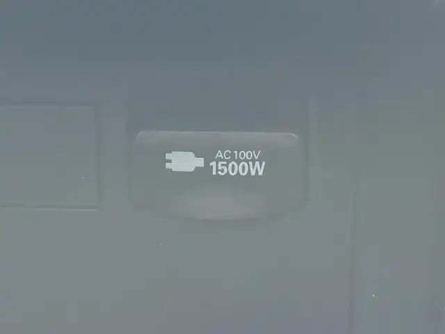 トヨタ プリウス Z 道南・函館 2023(令5)年 1.7万km アティチュードブラックマイカ パノラマガラスルーフ/純正ナビ/フルセグＴＶ/床下透過全周囲カメラ/寒冷地仕様/ドラレコ一体型デジタルインナーミラー/ETC/シートヒーター/ベンチレーション/ハンドルウォーマー/パワーバックドア/新車時保証書/スペアキー有