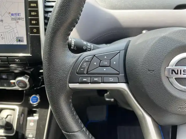 日産 セレナ e－パワー ハイウェイスター V 滋賀県 2021(令3)年 6.7万km マルーンレッド 2トーン 純正10インチナビ/・フルセグTV/Bluetooth/CD/DVD/アラウンドビューモニター/純正フリップダウンモニター/プロパイロット/BSM/インテリジェントルームミラー/両側自動スライドドア/LEDヘッドライト/電動パーキング/オートホールド/前後ドライブレコーダー/プッシュスタート/ETC