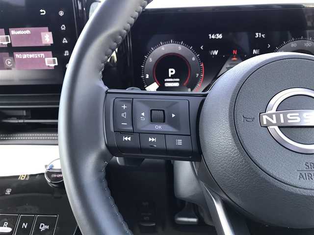 日産 セレナ ハイウェイスター V 鳥取県 2023(令5)年 1.5万km パールⅡ 特別塗装色/XKJ（カラーコード）/2トーン/プリズマホワイト/スーパーブラック/純正ナビ/フルセグ/BT/USB/アラウンドビューモニター/フリップダウンモニター/ETC2.0/エマージェンシーブレーキ/プロパイロット/クルーズコントロール/レーンキープアシスト/デジタルインナーミラー/LEDヘットライト/両側パワースライド/純正16インチアルミホイール/プッシュエンジンスタート/フロアマット/スペアキー