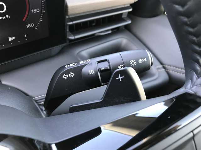 日産 セレナ ハイウェイスター V 鳥取県 2023(令5)年 1.5万km パールⅡ 特別塗装色/XKJ（カラーコード）/2トーン/プリズマホワイト/スーパーブラック/純正ナビ/フルセグ/BT/USB/アラウンドビューモニター/フリップダウンモニター/ETC2.0/エマージェンシーブレーキ/プロパイロット/クルーズコントロール/レーンキープアシスト/デジタルインナーミラー/LEDヘットライト/両側パワースライド/純正16インチアルミホイール/プッシュエンジンスタート/フロアマット/スペアキー
