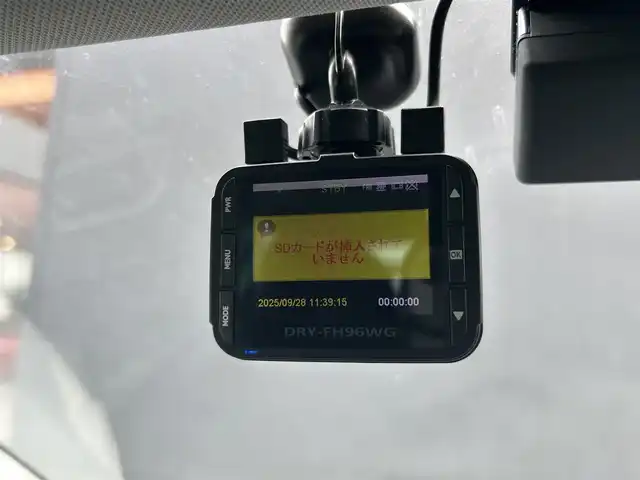 フォルクスワーゲン ゴルフ ヴァリアント TSI コンフォートライン プレミアムED 茨城県 2015(平27)年 7.7万km オリックスホワイトマザーオブパールエフェクト 純正メモリーナビ/（AM.FM.CD.DVD.BT.USB）/フルセグTV/バックカメラ/ETC/ドラレコ/クルーズコントロール/LEDヘッドライト/オートライト/スマートキー/プッシュスタート