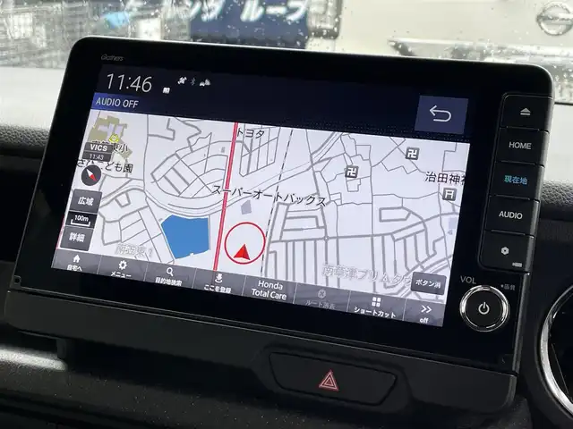 ホンダ Ｎ ＢＯＸ カスタム ターボ コーディネートS 滋賀県 2025(令7)年 0.1千km プラチナホワイトパール 届出済未使用車/純正9インチナビ/【Bluetooth/CD/DVD/フルセグTV/Apple CarPlay/Android Auto】/両側パワースライドドア/全方位カメラ/ホンダセンシング/・衝突軽減ブレーキ/・先行車発進お知らせ機能/・歩行者事故低減ステアリング/・路外逸脱抑制機能/・標識認識機能/・渋滞追従機能付アダプティブクルーズコントロール/・車線維持支援システム（LKAS）/・誤発進抑制機能/・後方誤発進抑制機能/・近距離衝突軽減ブレーキ/・急アクセル抑制機能/・パーキングセンサーシステム/・オートハイビーム/LEDヘッドライト/クリアランスソナー/D/Nシートヒーター/パドルシフト/プッシュスタート/スマートキー/ステアリングリモコン