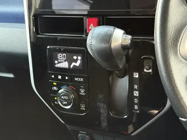 トヨタ タンク カスタムG－T 埼玉県 2017(平29)年 11.5万km レーザーブルークリスタルシャイン (株)IDOMが運営する【じしゃロン鳩ヶ谷店】の自社ローン専用車両になりますこちらは現金またはオートローンご利用時の価格です。自社ローンご希望の方は別途その旨お申付け下さい/スマートアシスト２/・衝突回避支援ブレーキ/・衝突警報機能/・車線逸脱警報機能/・誤発進抑制制御機能/両側パワースライドドア/純正ＳＤナビ/　(CD/DVD/SD/Bluetooth接続)/フルセグＴＶ/バックカメラ/ビルドインＥＴＣ/プッシュスタート/クルーズコントロール/後部席サンシェード/ＬＥＤヘッドライト/ＬＥＤフォグランプ