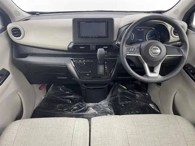 日産 デイズ X 埼玉県 2022(令4)年 2.5万km ブラック ナビ　Ｂｌｕｅｔｏｏｔｈ　バックカメラ　フルセグＴＶ　コーナーセンサー　オートマチックハイビーム　スマートキー　スペアキー　アイドリングストップ　衝突軽減システム　ドライブレコーダー　ＥＴＣ