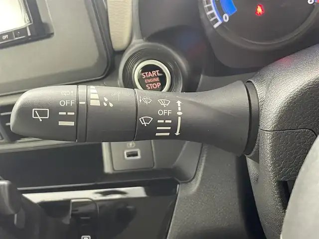 日産 デイズ X 埼玉県 2022(令4)年 2.5万km ブラック ナビ　Ｂｌｕｅｔｏｏｔｈ　バックカメラ　フルセグＴＶ　コーナーセンサー　オートマチックハイビーム　スマートキー　スペアキー　アイドリングストップ　衝突軽減システム　ドライブレコーダー　ＥＴＣ
