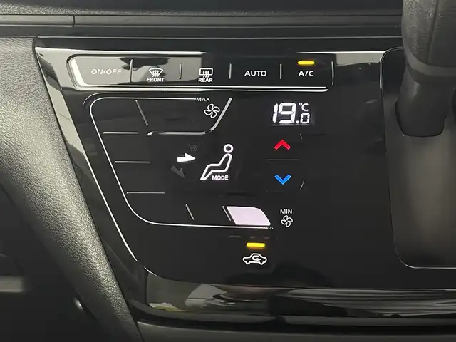 日産 デイズ X 埼玉県 2022(令4)年 2.5万km ブラック ナビ　Ｂｌｕｅｔｏｏｔｈ　バックカメラ　フルセグＴＶ　コーナーセンサー　オートマチックハイビーム　スマートキー　スペアキー　アイドリングストップ　衝突軽減システム　ドライブレコーダー　ＥＴＣ