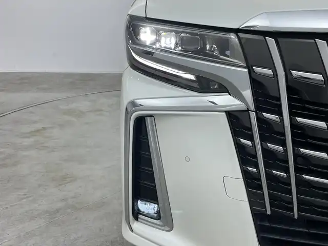 トヨタ アルファード S Cパッケージ 群馬県 2020(令2)年 5.7万km ホワイトパールクリスタルシャイン サンルーフ　純正ディスプレイオーディオ　純正１２．１型後席モニター　バックカメラ　シートベンチレーション　両側電動スライドドア　デジタルインナーミラー　ＬＥＤ　ＢＳＭ　ＥＴＣ　スマートキー　禁煙車