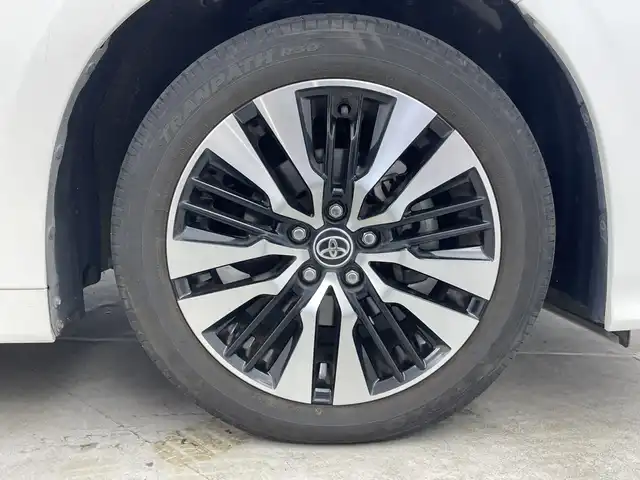 トヨタ アルファード S Cパッケージ 群馬県 2020(令2)年 5.7万km ホワイトパールクリスタルシャイン サンルーフ　純正ディスプレイオーディオ　純正１２．１型後席モニター　バックカメラ　シートベンチレーション　両側電動スライドドア　デジタルインナーミラー　ＬＥＤ　ＢＳＭ　ＥＴＣ　スマートキー　禁煙車