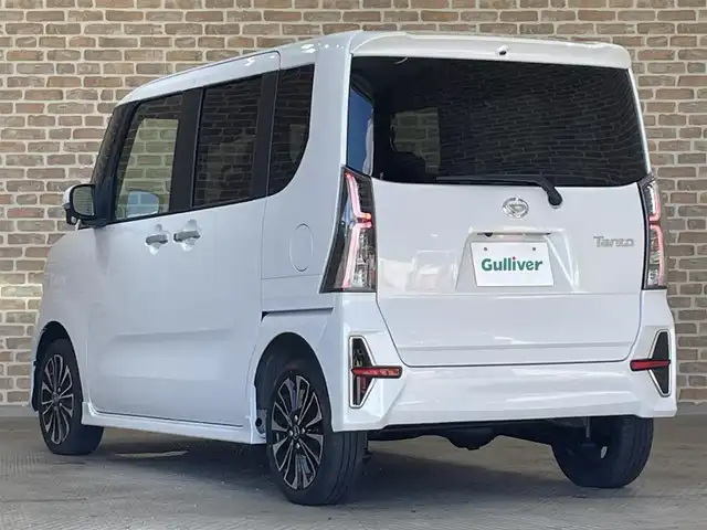 ダイハツ タント カスタム RS 岩手県 2023(令5)年 1万km シャイニングホワイトパール ４WD/ターボ/両側パワースライドドア/スマートアシスト/衝突回避支援ブレーキ/ブレーキ制御付き誤発進抑制機能/車線逸脱警報/アダプティブクルーズコントロール/レーンキープコントロール/オートハイビーム/標識認識機能/先行車発信お知らせ機能/コーナーセンサー/横滑り防止装置/アイドリングストップ/ロールサンシェード/前席シートヒーター/運転席ロングスライドシート/オプションALPINE製ナビ/フルセグTV/バックカメラ/ETC/LEDヘッドライト/LEDフォグライト/純正１５インチアルミホイール