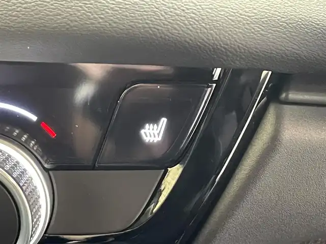 ホンダ ヴェゼル ハイブリッド e:HEV X 岩手県 2021(令3)年 1.3万km プラチナホワイトパール ４WD/ワンオーナー/ホンダセンシング/衝突軽減ブレーキ/アダプティブクルーズコントロール/車線維持支援システム/路外逸脱抑制機能/標識認識機能/踏み間違い衝突軽減システム/オートハイビーム/パーキングセンサー/オートマチックブレーキホールド/ヒルディセントコントロール/先行車発信お知らせ機能/横滑り防止装置/減速セレクター/チップアップリヤシート/前席シートヒーター/純正ナビ/バック・フロントカメラ/ドライブレコーダー/ETC/KENWOODツイーター/Pioneerサブウーファー/フルLEDヘッドライト/LEDフォグライト/社外１８インチアルミホイール