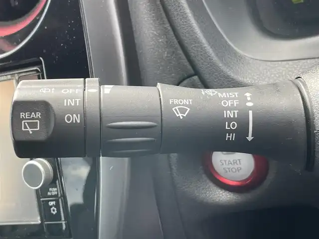 日産 ノート e－パワー ニスモ 岡山県 2018(平30)年 9万km スーパーブラック 登録時走行距離　89474km/禁煙車/純正SDナビ(MM318D-W)/　(CD/フルセグTV/Bluetooth)/インテリジェントルームミラー/ニスモエアロ/全方位カメラ/クルーズコントロール(追従走行あり)/エマージェンシーブレーキ（衝突軽減システム）/車線逸脱警報（レーンキープアシスト）/純正ドライブレコーダー/ETC/革巻きステアリング/ステアリングスイッチ/純正LEDヘッドライト/フォグライト/オートライト/プッシュスタート/スマートキー/アイドリングストップ/純正アルミホイール 16インチ/ドアバイザー/ウインカーミラー/電動格納ミラー/ニスモ純正ドアハンドルプロテクター/横滑防止装置/盗難防止装置