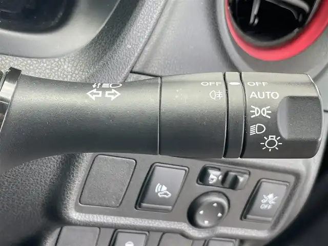 日産 ノート e－パワー ニスモ 岡山県 2018(平30)年 9万km スーパーブラック 登録時走行距離　89474km/禁煙車/純正SDナビ(MM318D-W)/　(CD/フルセグTV/Bluetooth)/インテリジェントルームミラー/ニスモエアロ/全方位カメラ/クルーズコントロール(追従走行あり)/エマージェンシーブレーキ（衝突軽減システム）/車線逸脱警報（レーンキープアシスト）/純正ドライブレコーダー/ETC/革巻きステアリング/ステアリングスイッチ/純正LEDヘッドライト/フォグライト/オートライト/プッシュスタート/スマートキー/アイドリングストップ/純正アルミホイール 16インチ/ドアバイザー/ウインカーミラー/電動格納ミラー/ニスモ純正ドアハンドルプロテクター/横滑防止装置/盗難防止装置