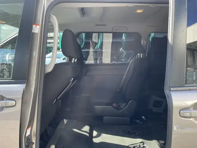 トヨタ ノア X 宮城県 2021(令3)年 4.6万km アバンギャルドブロンズメタリック ワンオーナー/福祉車両/純正メモリナビ/AM/FM/CD/DVD/BT/フルセグTV/バックカメラ/ステアリングスイッチ/両側パワースライドドア/クルーズコントロール/横滑り防止装置/アイドリングストップ/衝突被害軽減システム/レーンキープアシスト/MTモード搭載/純正スチール夏タイヤ15インチ/LEDライト/電動格納ミラー/ウィンカードアミラー/ETC/プッシュスタート/保証書・記録簿・取扱説明書