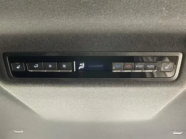 トヨタ ヴォクシー ハイブリッド S－Z 愛知県 2023(令5)年 2万km アティチュードブラックマイカ 純正１０．５型ナビ　快適利便Ｈｉgh　禁煙車　フルセグＴＶ　ＤＶＤデッキ　バックカメラ　ハーフレザー　シートヒーター　パワーバックドア　ＡＣ１００Ｖ　モデリスタシグネチャーイルミ　前後ドラレコ　衝突軽減　シートカバー　セーフティセンス　車線逸脱　モデリスタLEDグリル　LEDオートライト　オートハイビーム　ナノイーXエアコン　コーナーセンサー　クリアランスソナー　電動パーキング