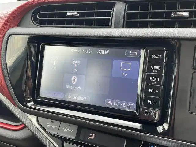 トヨタ アクア S 兵庫県 2016(平28)年 4万km ライムホワイトパールクリスタルシャイン 外部検査実施済み//ワンオーナー//純正メモリーナビ（NSCD-W66）//ワンセグTV/BT//バックカメラ//ステアリングリモコン//LEDヘッドランプ//ビルトインETC//プリクラッシュセーフティ//レーンディパーチャーアラート//オートマチックハイビーム//H29/30/R1/2/3/4/5/6年ディーラー点検記録簿