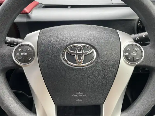 トヨタ アクア S 兵庫県 2016(平28)年 4万km ライムホワイトパールクリスタルシャイン 外部検査実施済み//ワンオーナー//純正メモリーナビ（NSCD-W66）//ワンセグTV/BT//バックカメラ//ステアリングリモコン//LEDヘッドランプ//ビルトインETC//プリクラッシュセーフティ//レーンディパーチャーアラート//オートマチックハイビーム//H29/30/R1/2/3/4/5/6年ディーラー点検記録簿