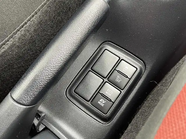 トヨタ アクア S 兵庫県 2016(平28)年 4万km ライムホワイトパールクリスタルシャイン 外部検査実施済み//ワンオーナー//純正メモリーナビ（NSCD-W66）//ワンセグTV/BT//バックカメラ//ステアリングリモコン//LEDヘッドランプ//ビルトインETC//プリクラッシュセーフティ//レーンディパーチャーアラート//オートマチックハイビーム//H29/30/R1/2/3/4/5/6年ディーラー点検記録簿