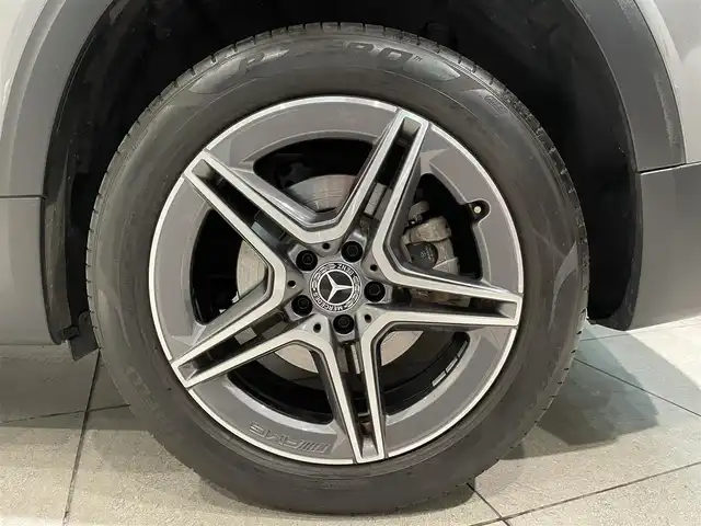 メルセデス・ベンツ ＧＬＢ２００ｄ AMGライン 愛知県 2021(令3)年 1.3万km マウンテングレー レーダーセーフティＰＫＧ　/ＭＢＵＸ　/Ｂｌｕｅｔｏｏｔｈ　/３６０度カメラ　/フルセグＴＶ　/ハーフレザー　/シートヒーター　/ＡＣＣ　/ＬＫＡ　/ＬＤＷ　/ＢＳＭ　/ドライブレコーダー　/ＥＴＣ２．０/アンビエントライト/パワーバックドア/プッシュスタート/ウィンカーミラー/アイドリングストップ