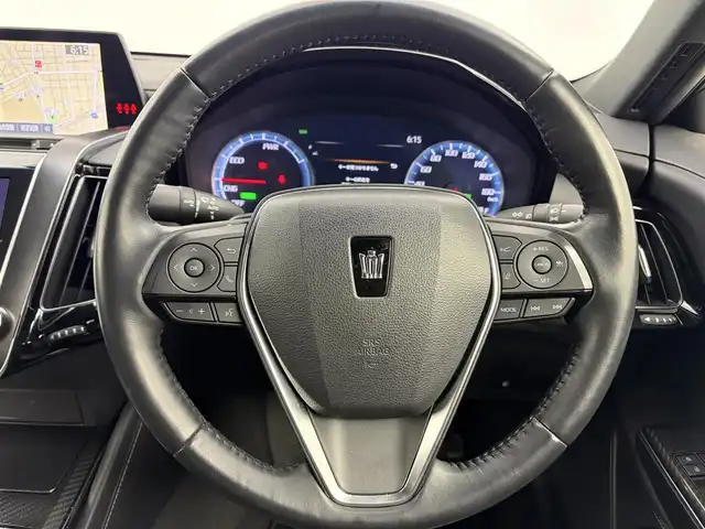 トヨタ クラウン ハイブリッド RS アドバンス 愛知県 2018(平30)年 3.7万km パール 純正ナビ/パノラマミックビューモニター/レザーシート/デジタルインナーミラー/プリクラッシュセーフティシステム/レーダークルーズコントロール/LEDヘッドライト/フルセグTV/シートヒーター/エアコン/スマートキー/プッシュスタート/電動格納ミラー/ETC/Bluetooth