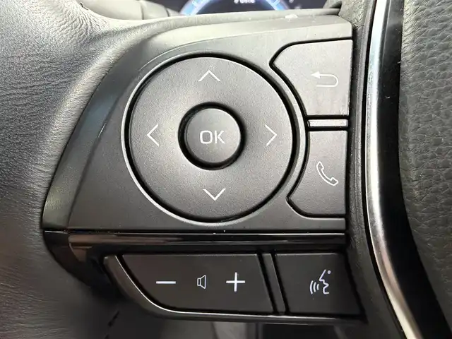 トヨタ クラウン ハイブリッド RS アドバンス 愛知県 2018(平30)年 3.7万km パール 純正ナビ/パノラマミックビューモニター/レザーシート/デジタルインナーミラー/プリクラッシュセーフティシステム/レーダークルーズコントロール/LEDヘッドライト/フルセグTV/シートヒーター/エアコン/スマートキー/プッシュスタート/電動格納ミラー/ETC/Bluetooth