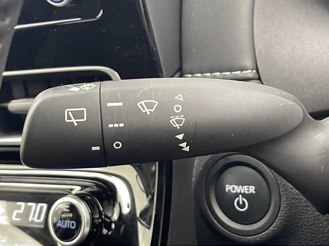 トヨタ アクア G 秋田県 2024(令6)年 2万km プラチナホワイトパールマイカ 4WD/純正ナビ/AM/FM/Bluetooth　/バックカメラ　/衝突被害軽減ブレーキ　/レーダークルーズコントロール　/横滑り防止装置/レーンキープアシスト/寒冷地仕様　/LEDライト　/バックカメラ　/ＥＴＣ　/前後コーナーセンサー　/スマートキー/ワイパーデアイサー/革巻きステアリング/AC100V/ミラーヒーター/ドライブレコーダー