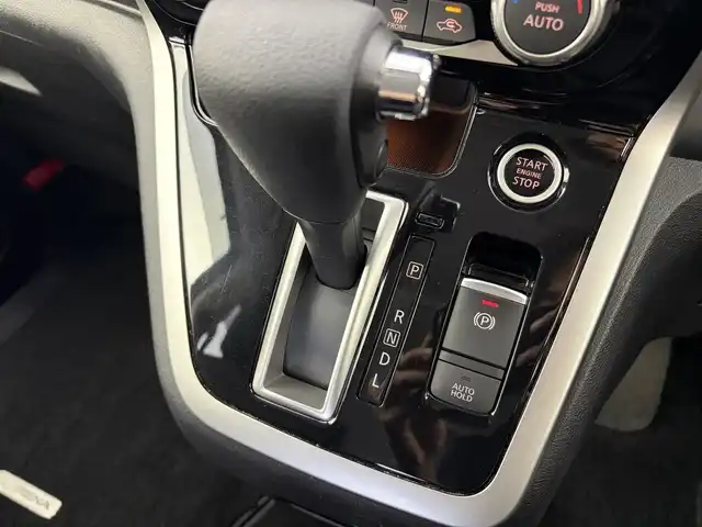 日産 セレナ ハイウェイスターVセレクションⅡ 愛知県 2019(平31)年 6.9万km ダイヤモンドブラック プロパイロット/純正SDナビ/Bluetooth接続/CD/DVD再生/AM/FM/フルセグTV/ドライブレコーダー/ビルトインETC/シートヒーター/ステアリングヒーター/ステアリングスイッチ/両側パワースライドドア/アラウンドビューモニター/純正16インチアルミホイール/純正フロマット/LEDヘッドライト/フォグライト