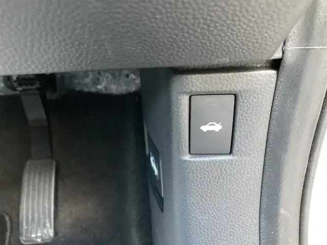 ホンダ アコード e:HEV 群馬県 2024(令6)年 2.6万km プラチナホワイトパール 純正12.3型ナビ/BOSEプレミアムサウンドシステム/全方位モニター/ドライブレコーダー/アダプティブクルーズコントロール/前後ソナーセンサー/ホンダセンシング360/・衝突被害軽減ブレーキ/・車線逸脱防止支援システム/・前後誤発進抑制機能/・後退出庫サポート/・ブラインドスポットインフォメーション/・アダプティブドライビングビーム/ヘッドアップディスプレイ/フルLEDヘッドランプ/革巻きステアリング/パドルシフト/ブラック革シート/全席シートヒーター/前席パワーシート/運転席ポジションメモリー/純正18インチアルミホイール/スマートキー/プッシュエンジンスタート/禁煙車