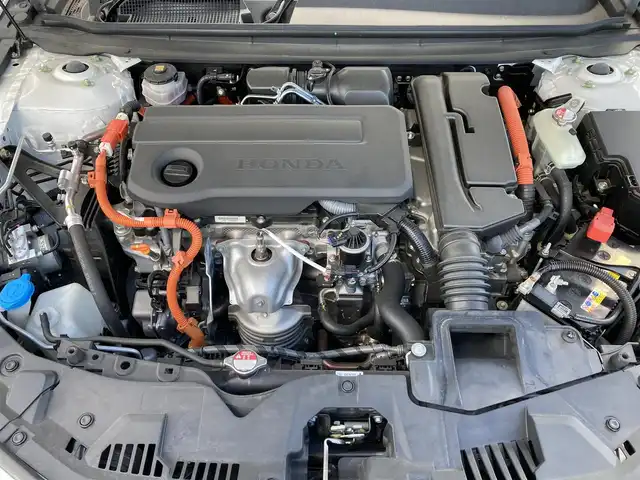 ホンダ アコード e:HEV 群馬県 2024(令6)年 2.6万km プラチナホワイトパール 純正12.3型ナビ/BOSEプレミアムサウンドシステム/全方位モニター/ドライブレコーダー/アダプティブクルーズコントロール/前後ソナーセンサー/ホンダセンシング360/・衝突被害軽減ブレーキ/・車線逸脱防止支援システム/・前後誤発進抑制機能/・後退出庫サポート/・ブラインドスポットインフォメーション/・アダプティブドライビングビーム/ヘッドアップディスプレイ/フルLEDヘッドランプ/革巻きステアリング/パドルシフト/ブラック革シート/全席シートヒーター/前席パワーシート/運転席ポジションメモリー/純正18インチアルミホイール/スマートキー/プッシュエンジンスタート/禁煙車