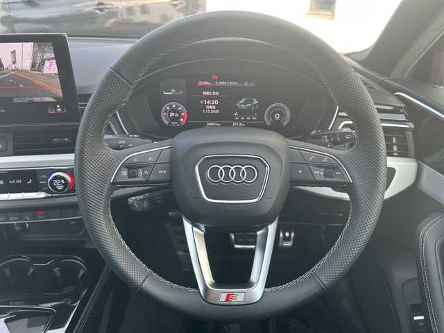 アウディ Ａ４ アバント 35TDI Sライン 愛知県 2021(令3)年 3.5万km グレイシアホワイトメタリック ・禁煙車/・純正ナビ/Bluetooth/・マトリクスLEDヘッドライトパッケージ/・Sラインプラスパッケージ/・サラウンドビューカメラ/・パークアシスト/・ビルトインETC2.0/・黒ハーフレザーシート/・前席パワーシート/ヒーター/・パワーバックドア/・ルーフレール/・純正１８インチアルミ/・パーキングエイド/・アダプティブクルーズコントロール/・ハイビームアシスト/・アクティブレーンアシスト/・電子パーキング/・ブレーキホールド/・パドルシフト/・ステアスイッチ/・プッシュスタート/・電動格納ミラーウインカー/・純正フロアマット/・新車保証書/取扱説明書