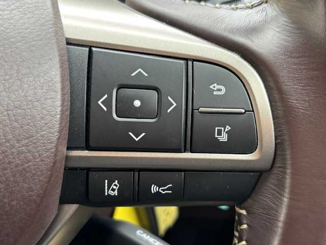 レクサス ＲＸ 200t 宮城県 2016(平28)年 5.4万km ソニッククォーツ 登録時走行距離53718km/純正ナビ/AM・FM・AUX・TV/電動パワーシート/バックカメラ/電動パーキングブレーキ/ドライブレコーダー/ビルトインETC/純正フロアマット/電動リアゲート/オートマチックハイビーム/レーダークルーズコントロール/ステアリングリモコン/アイドリングストップ/純正アルミホイール/フォグランプ/純正LEDヘッドライト