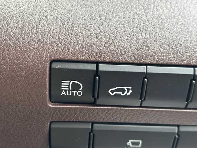 レクサス ＲＸ 200t 宮城県 2016(平28)年 5.4万km ソニッククォーツ 登録時走行距離53718km/純正ナビ/AM・FM・AUX・TV/電動パワーシート/バックカメラ/電動パーキングブレーキ/ドライブレコーダー/ビルトインETC/純正フロアマット/電動リアゲート/オートマチックハイビーム/レーダークルーズコントロール/ステアリングリモコン/アイドリングストップ/純正アルミホイール/フォグランプ/純正LEDヘッドライト